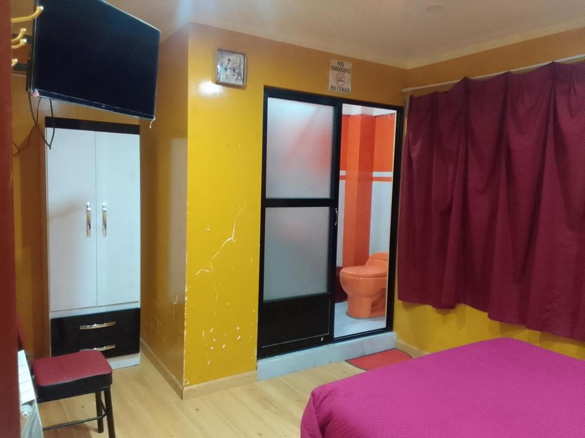 Hostal Sin Fronteras Uyuni Esterno foto