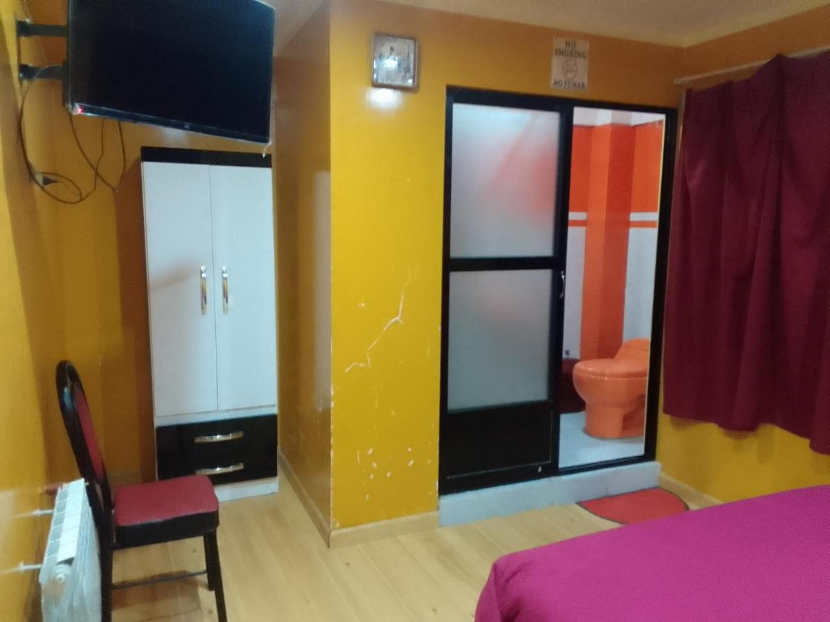 Hostal Sin Fronteras Uyuni Esterno foto