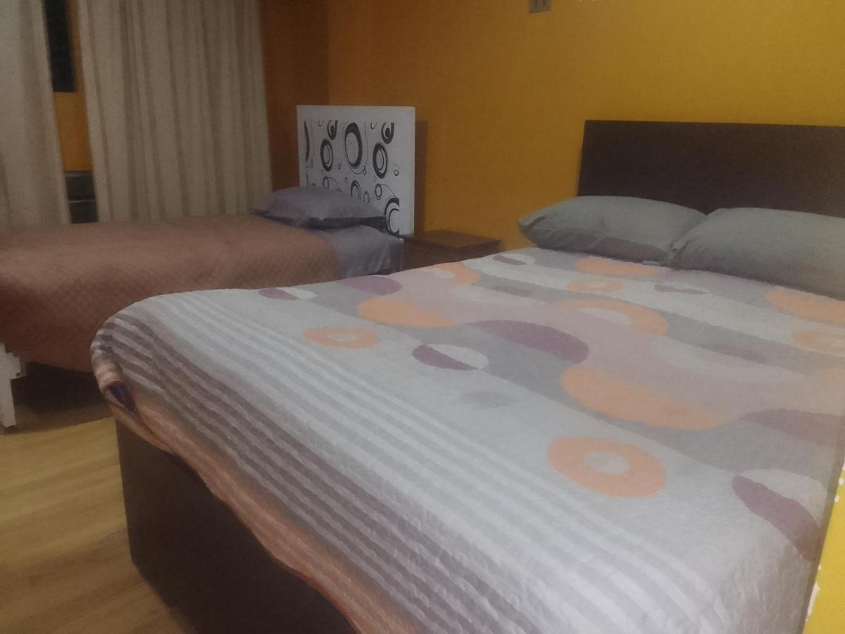 Hostal Sin Fronteras Uyuni Esterno foto